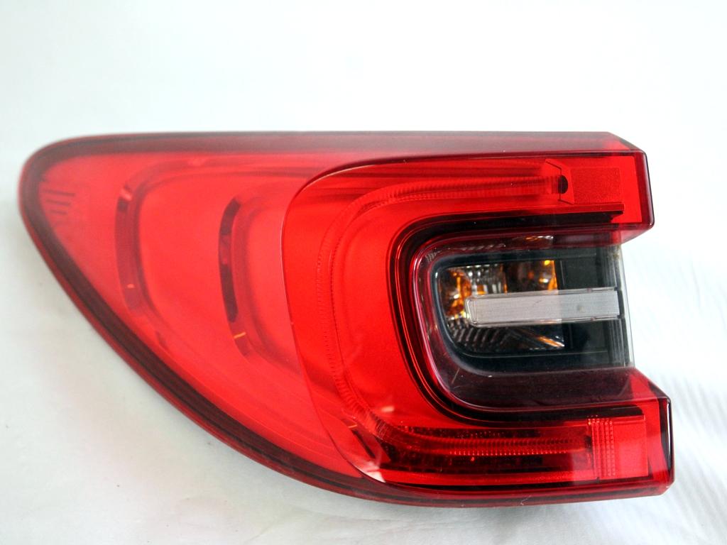 265552478R FARO FANALE POSTERIORE SINISTRO PARTE ESTERNA RENAULT KADJAR 1.5 D 81KW 6M 5P (2017) RICAMBIO USATO