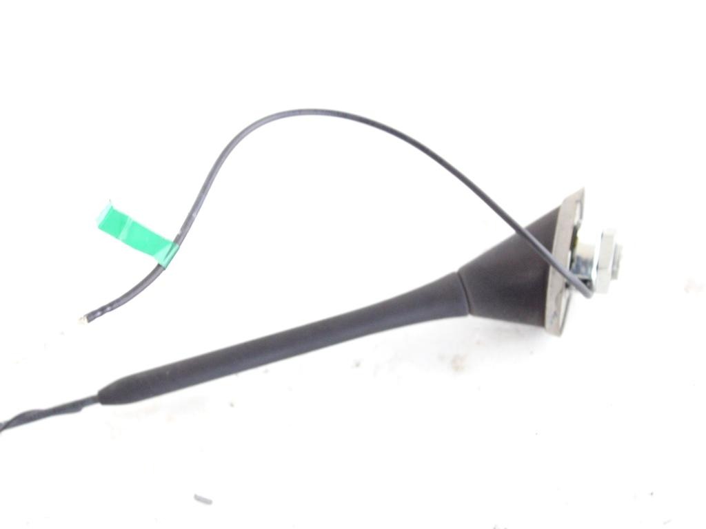 51789234 ANTENNA TETTO FIAT BRAVO 1.4 G 66KW 6M 5P (2009) RICAMBIO USATO