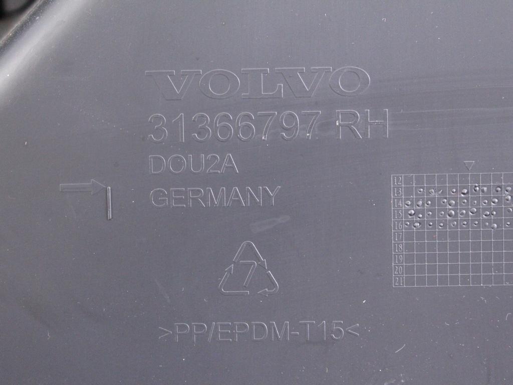 31366797 PANNELLO INTERNO PORTA ANTERIORE DESTRA CON RIVESTIMENTO IN PELLE VOLVO XC60 2.0 D RHD 140KW AUT 5P (2017) RICAMBIO USATO PER VEICOLI CON GUIDA A DESTRA 