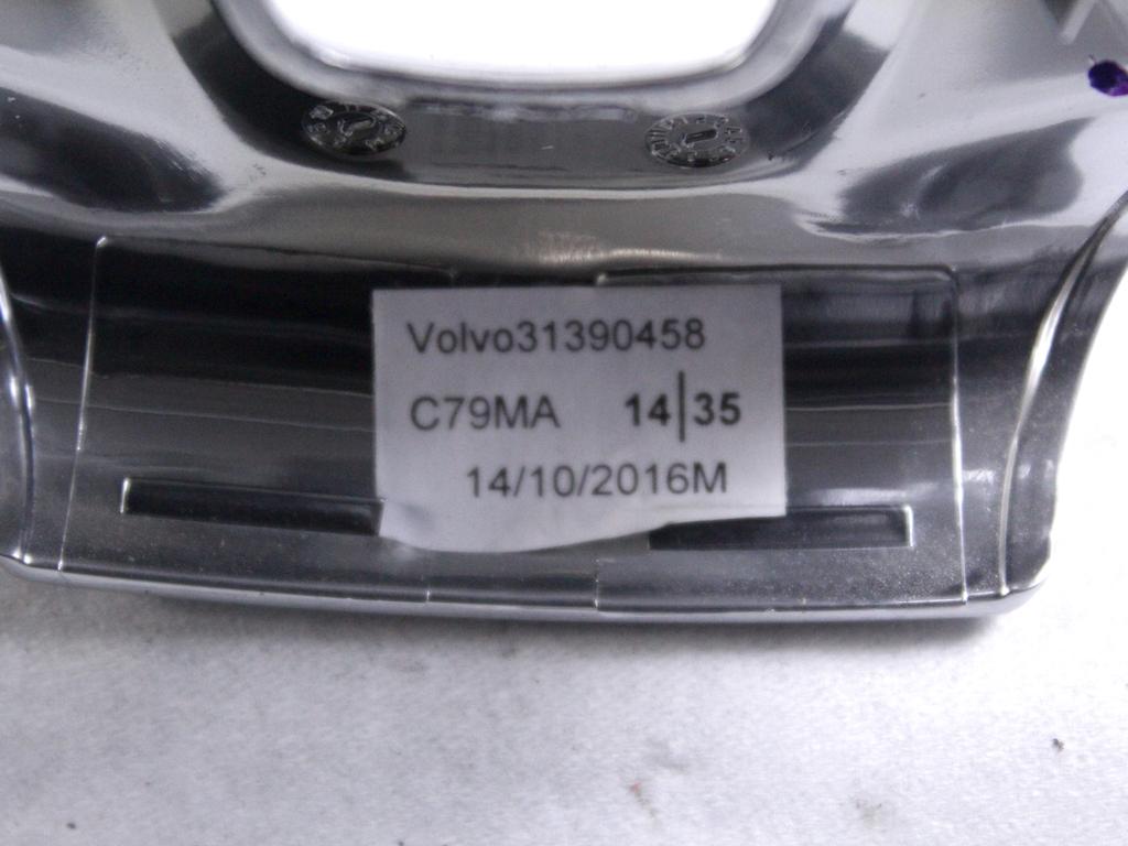 31390458 MASCHERINA RIVESTIMENTO VOLANTE R DESIGN VOLVO XC60 2.0 D RHD 140KW AUT 5P (2017) RICAMBIO USATO 