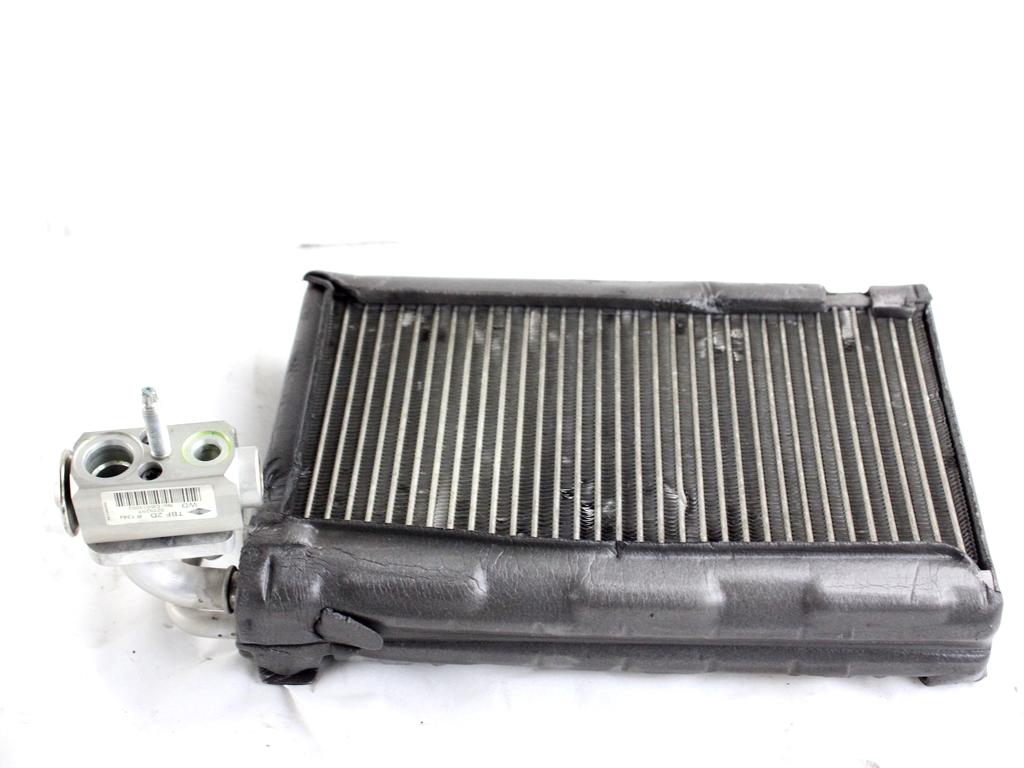 K68238602AB EVAPORATORE RADIATORE CLIMATIZZATORE CLIMA A/C JEEP GRAND CHEROKEE 3.0 D 4X4 184KW AUT 5P (2015) RICAMBIO USATO 