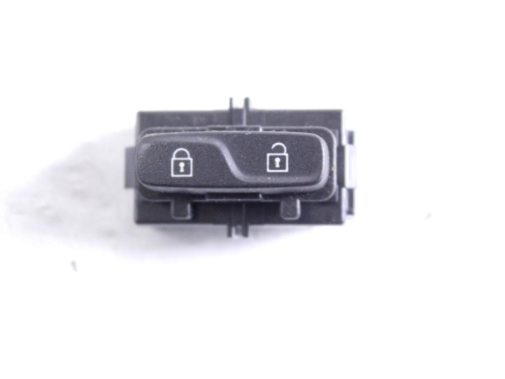 31343100 COMANDO INTERRUTTORE CHIUSURA APERTURA INTERNA PORTE PORTA ANTERIORE DESTRA VOLVO XC60 2.0 D RHD 140KW AUT 5P (2017) RICAMBIO USATO PER VEICOLI CON GUIDA A DESTRA