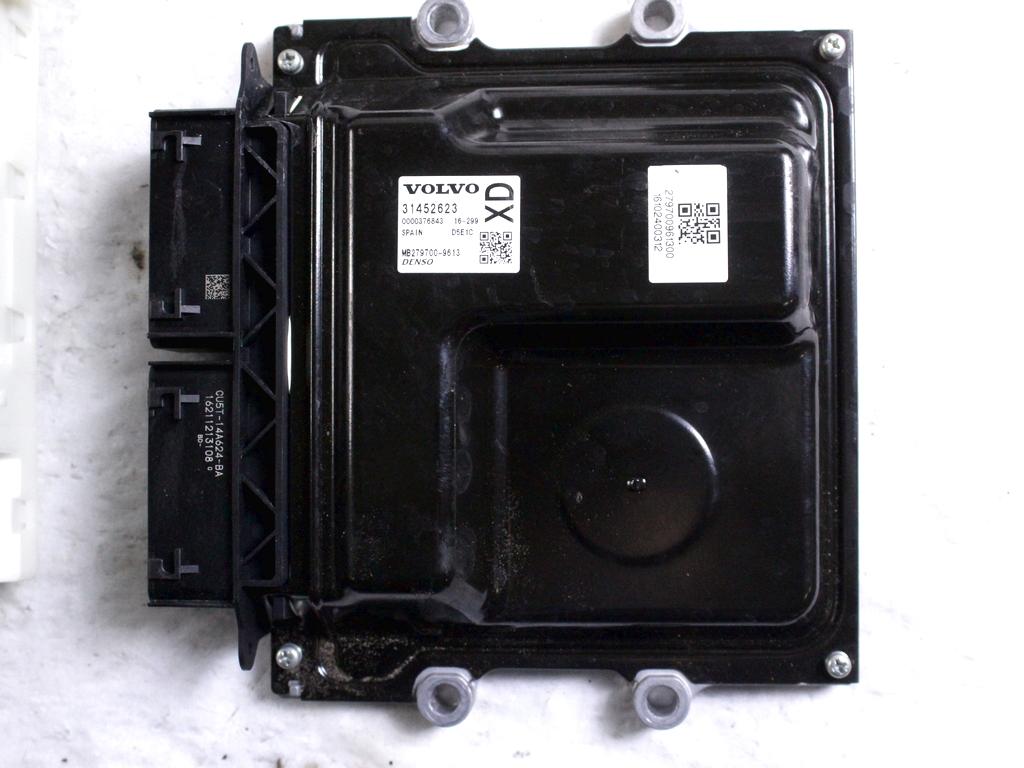 31452623 KIT ACCENSIONE AVVIAMENTO VOLVO XC60 2.0 D RHD 140KW AUT 5P (2017) RICAMBIO USATO CON CENTRALINA MOTORE, QUADRO STRUMENTI CONTACHILOMETRI TRASPARENTE DANNEGGIATO 31412970 31340734 31453091