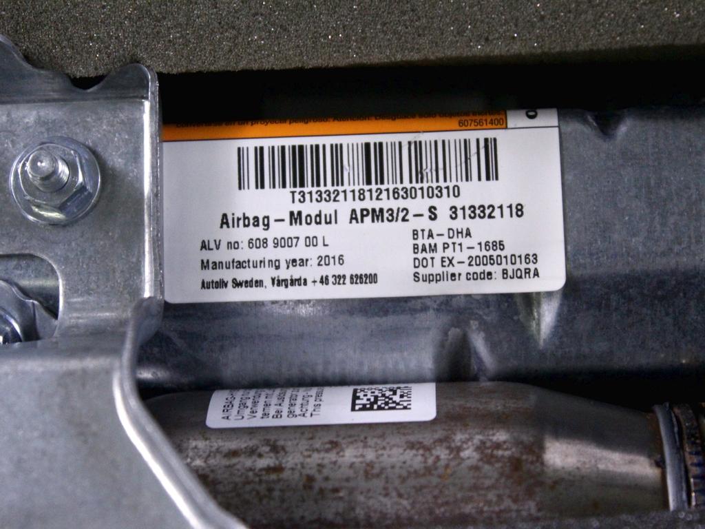 31452623 KIT ACCENSIONE AVVIAMENTO VOLVO XC60 2.0 D RHD 140KW AUT 5P (2017) RICAMBIO USATO CON CENTRALINA MOTORE, QUADRO STRUMENTI CONTACHILOMETRI TRASPARENTE DANNEGGIATO 31412970 31340734 31453091