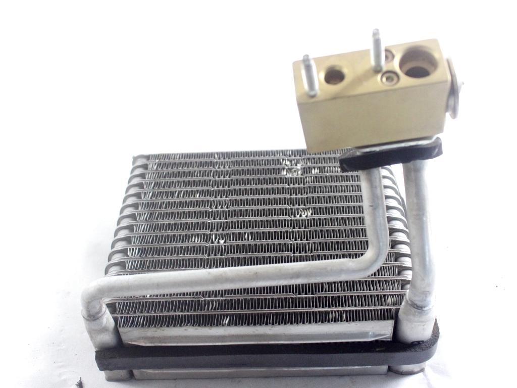 EVAPORATORE RADIATORE CLIMATIZZATORE CLIMA A/C FIAT PANDA 4X4 1.2 B 44KW 5M 5P (2007) RICAMBIO USATO 