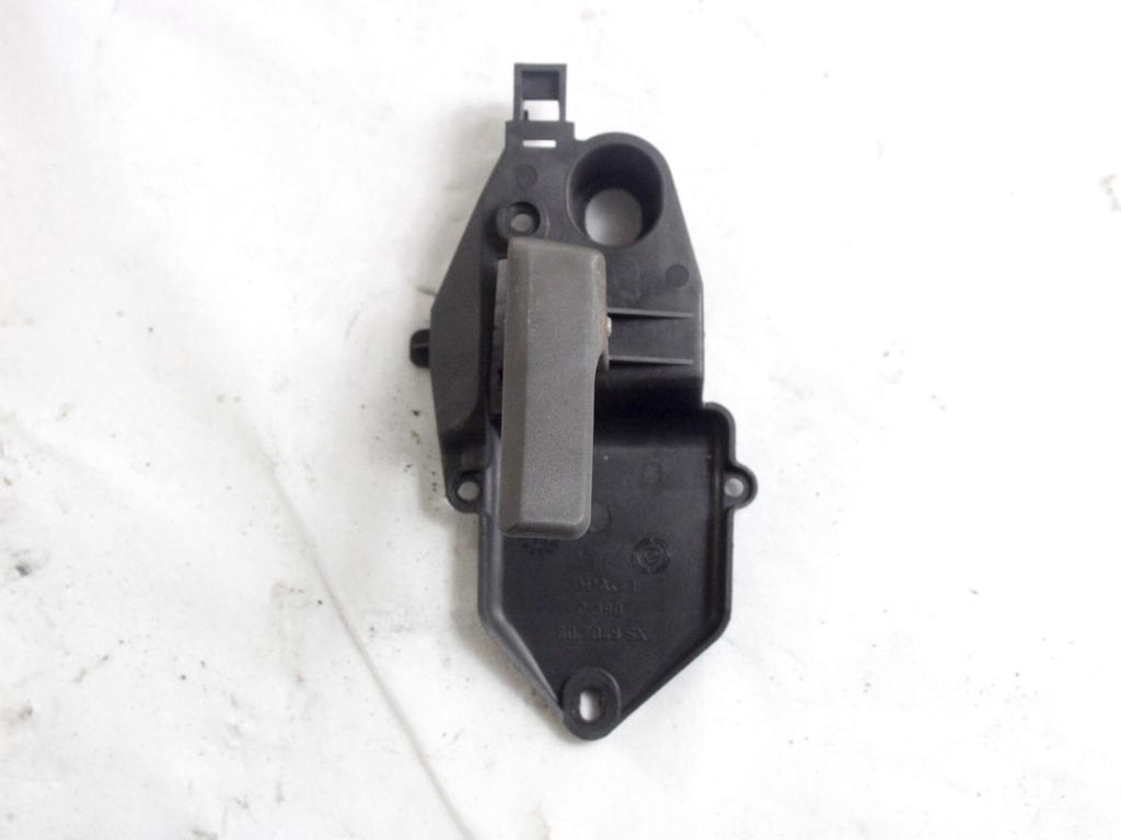 71748208 MANIGLIA INTERNA PORTA ANTERIORE SINISTRA FIAT PANDA 4X4 1.2 B 44KW 5M 5P (2007) RICAMBIO USATO 