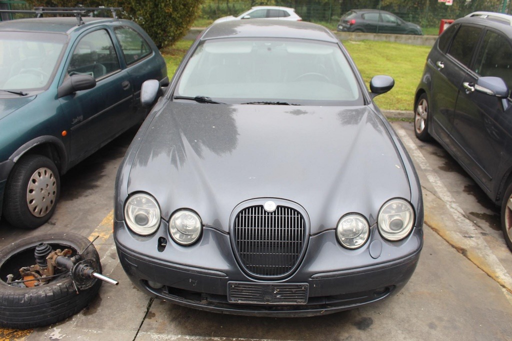 JAGUAR S-TYPE 2.7 D 152KW 6M 5P (2006) RICAMBIO USATO 