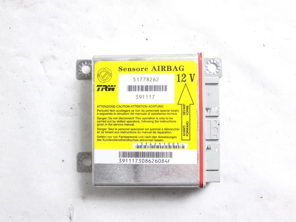 51778262 KIT AIRBAG FIAT PANDA 4X4 1.2 B 44KW 5M 5P (2007) RICAMBIO USATO CON PRETENSIONATORI CINTURE DI SICUREZZA, CENTRALINA AIRBAG, AIRBAG VOLANTE GUIDATORE 735417256 735411159