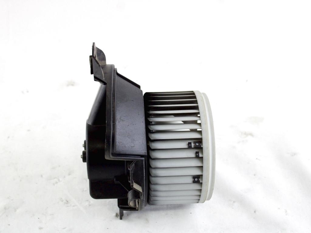 507730100 MOTORINO VENTOLA VENTILAZIONE ABITACOLO FIAT DOBLO 1.6 D 77KW 5M 2P (2010) RICAMBIO USATO 