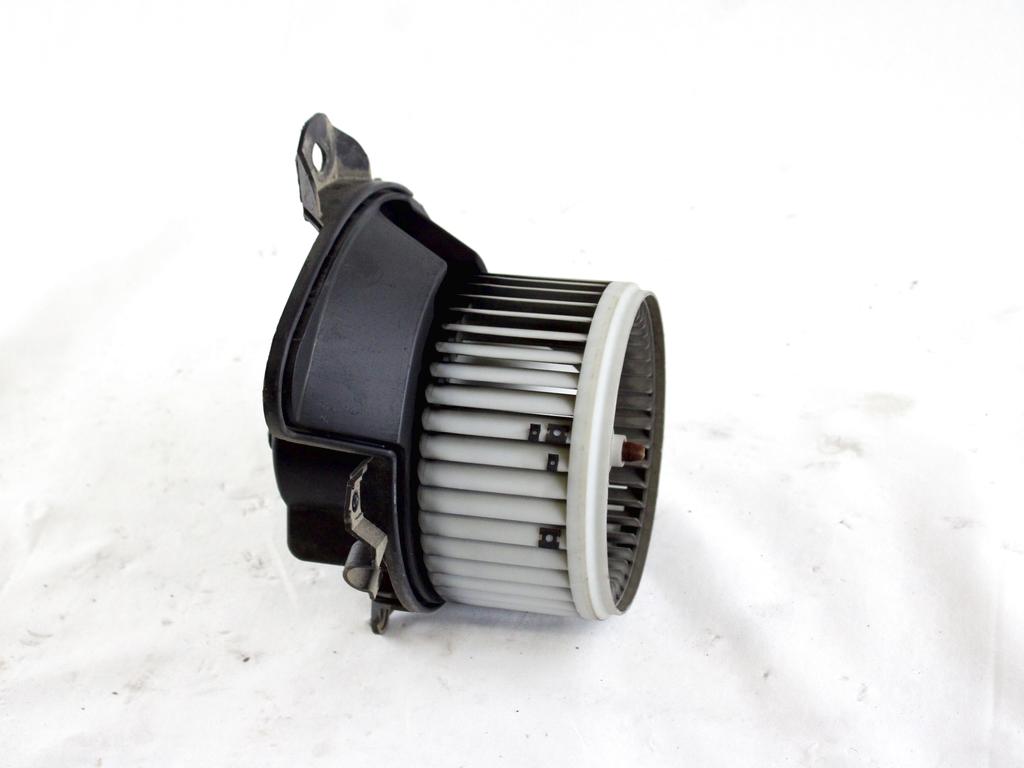 507730100 MOTORINO VENTOLA VENTILAZIONE ABITACOLO FIAT DOBLO 1.6 D 77KW 5M 2P (2010) RICAMBIO USATO 