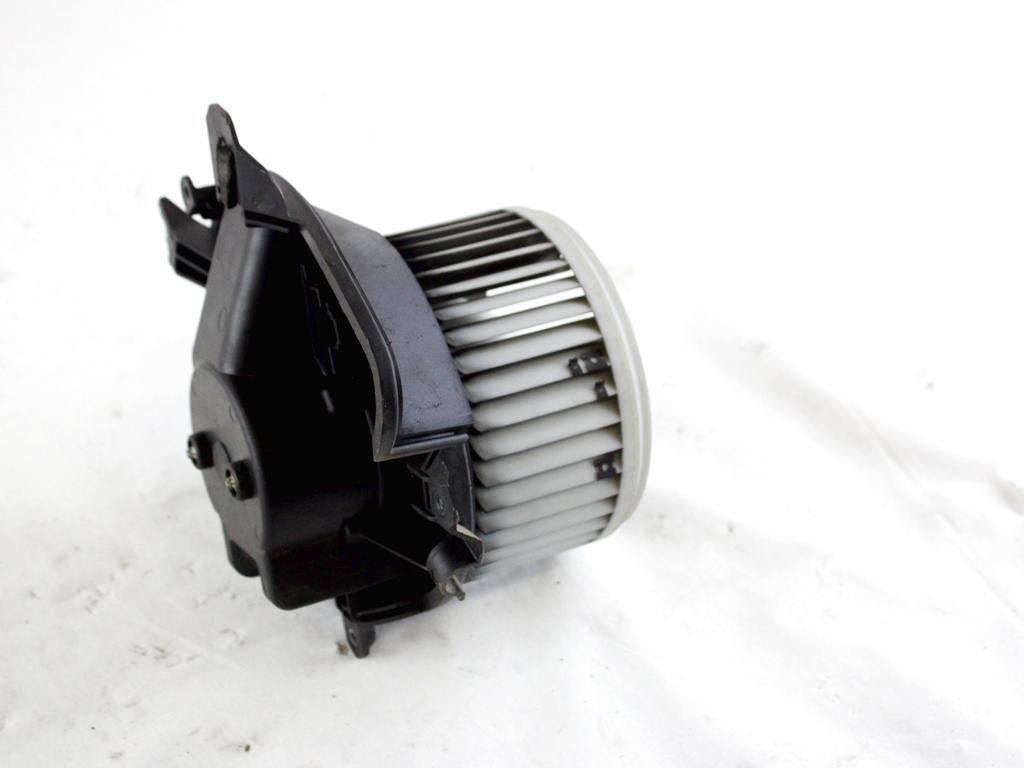 507730100 MOTORINO VENTOLA VENTILAZIONE ABITACOLO FIAT DOBLO 1.6 D 77KW 5M 2P (2010) RICAMBIO USATO 