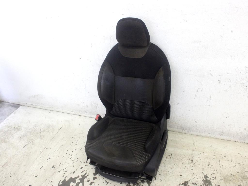 1609960080 SEDILE ANTERIORE SINISTRO GUIDATORE CITROEN C3 1.4 D 50KW 5M 5P (2015) RICAMBIO USATO