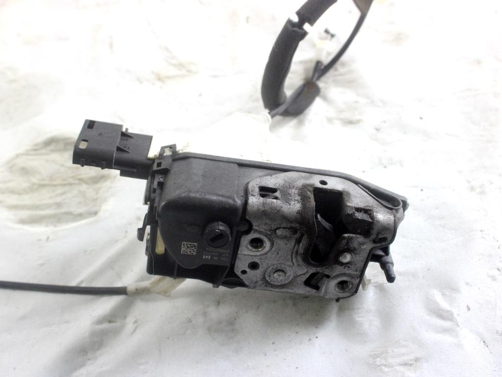 9800624680 CHIUSURA SERRATURA PORTA ANTERIORE DESTRA CITROEN C3 1.4 D 50KW 5M 5P (2015) RICAMBIO USATO