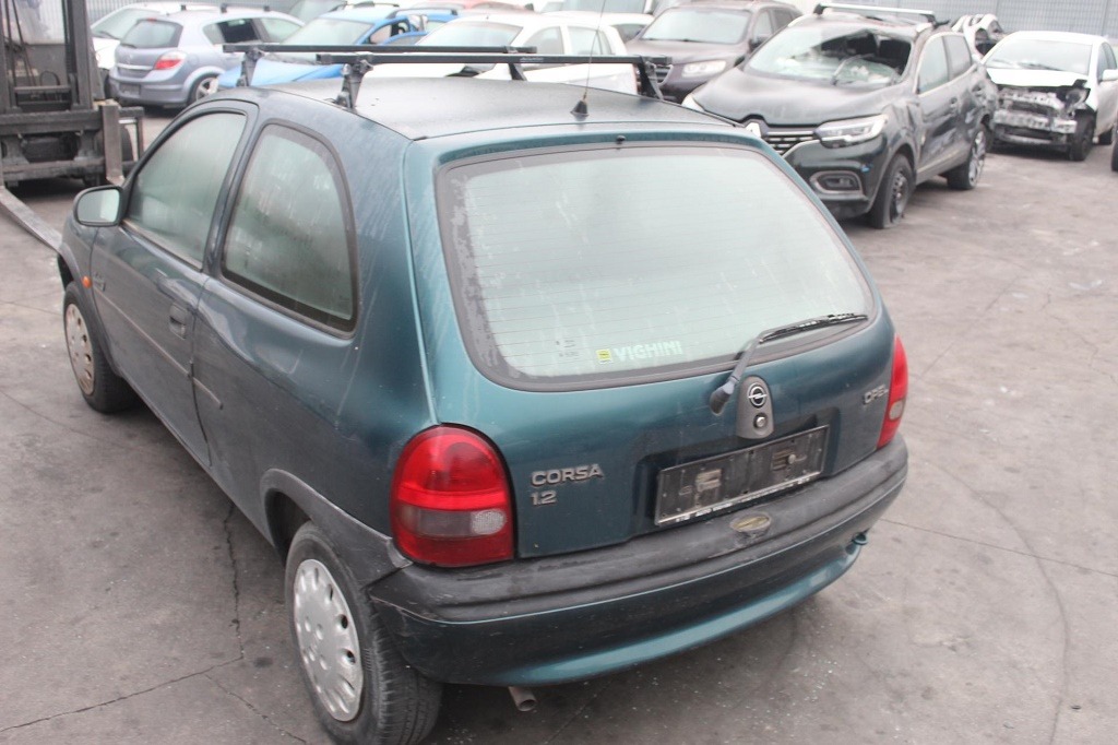 OPEL CORSA B 1.2 B 33KW 5M 3P (1997) RICAMBIO USATO 