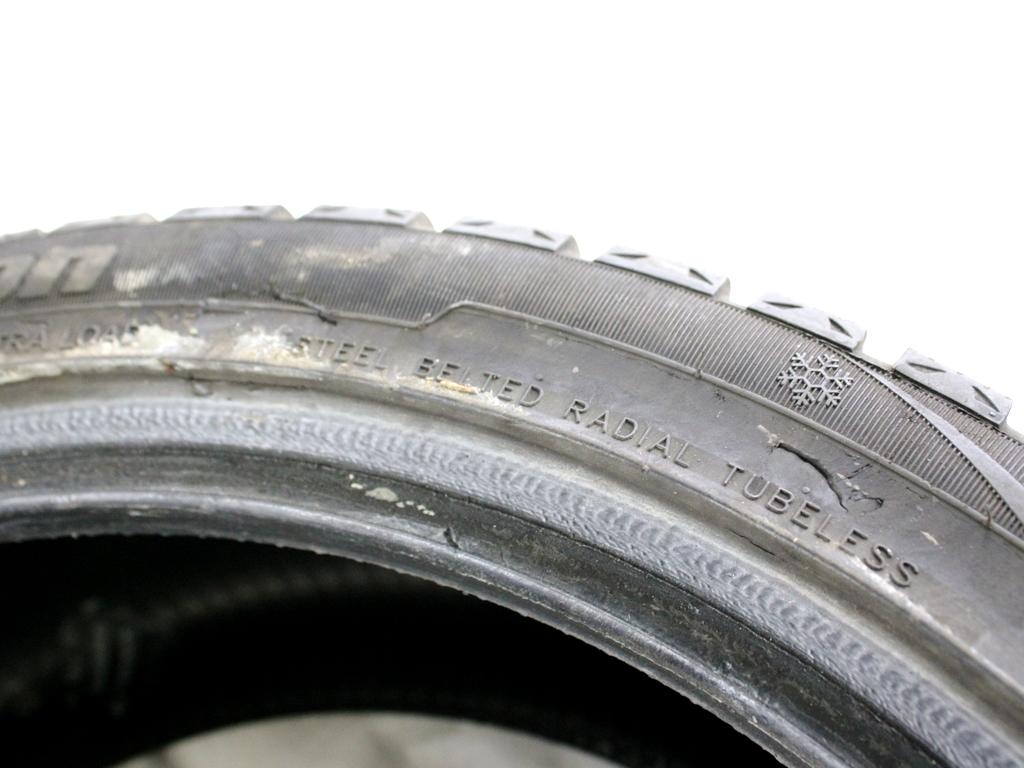 225/40R18 92H XL OVATION W586 STUDLESS 5,87MM A2022 PNEUMATICI QUATTRO STAGIONI M+S (QUANTITA' 2 GOMME) 