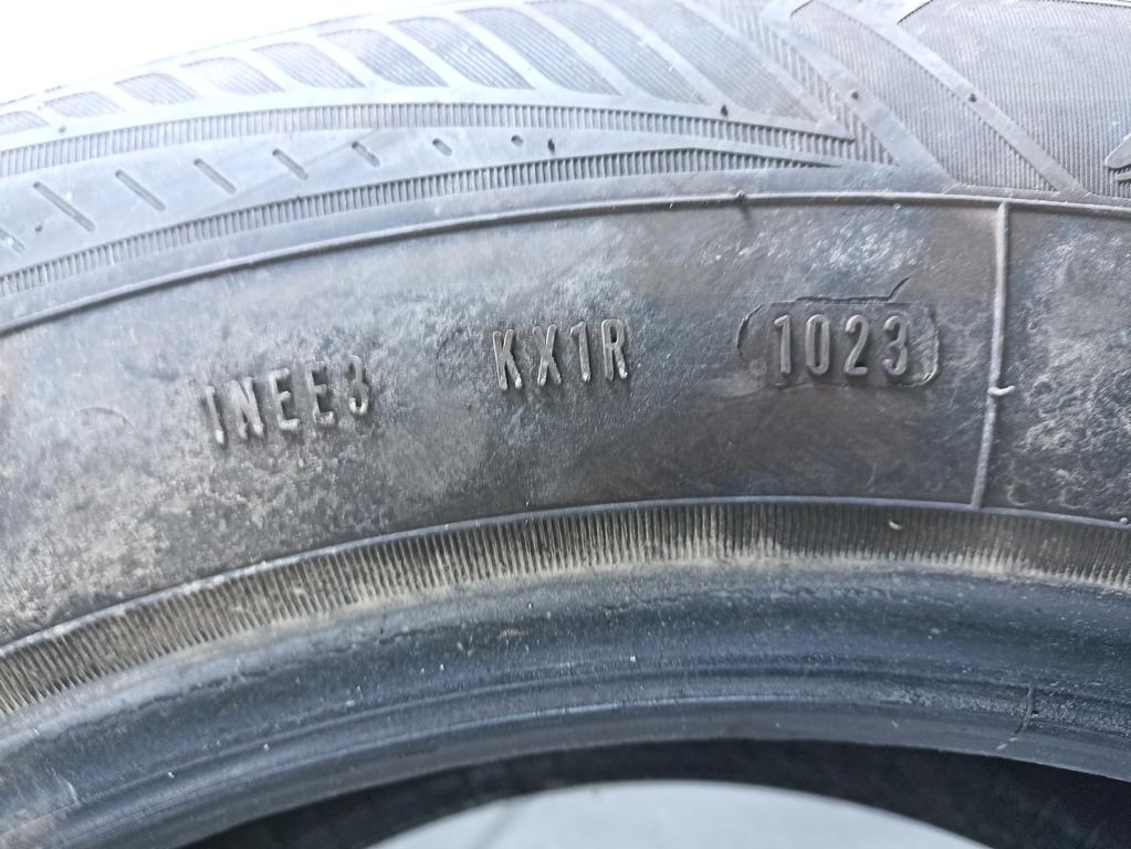 215/65 R17 103V XL GOODYEAR VECTOR 4 SEASON GEN-3 SUV 6,99MM A1023 PNEUMATICO QUATTRO STAGIONI M+S (QUANTITA' 1 GOMMA)