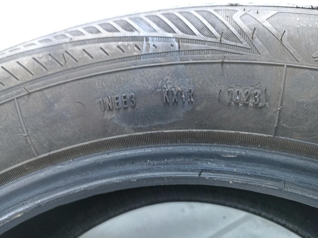 215/65 R17 103V XL GOODYEAR VECTOR 4 SEASON GEN-3 SUV 6,99MM A1023 PNEUMATICO QUATTRO STAGIONI M+S (QUANTITA' 1 GOMMA)