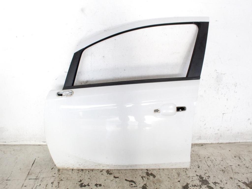 39171068 PORTA ANTERIORE SINISTRA GUIDATORE OPEL CORSA E 1.2 B 51KW 5M 5P (2016) RICAMBIO USATO