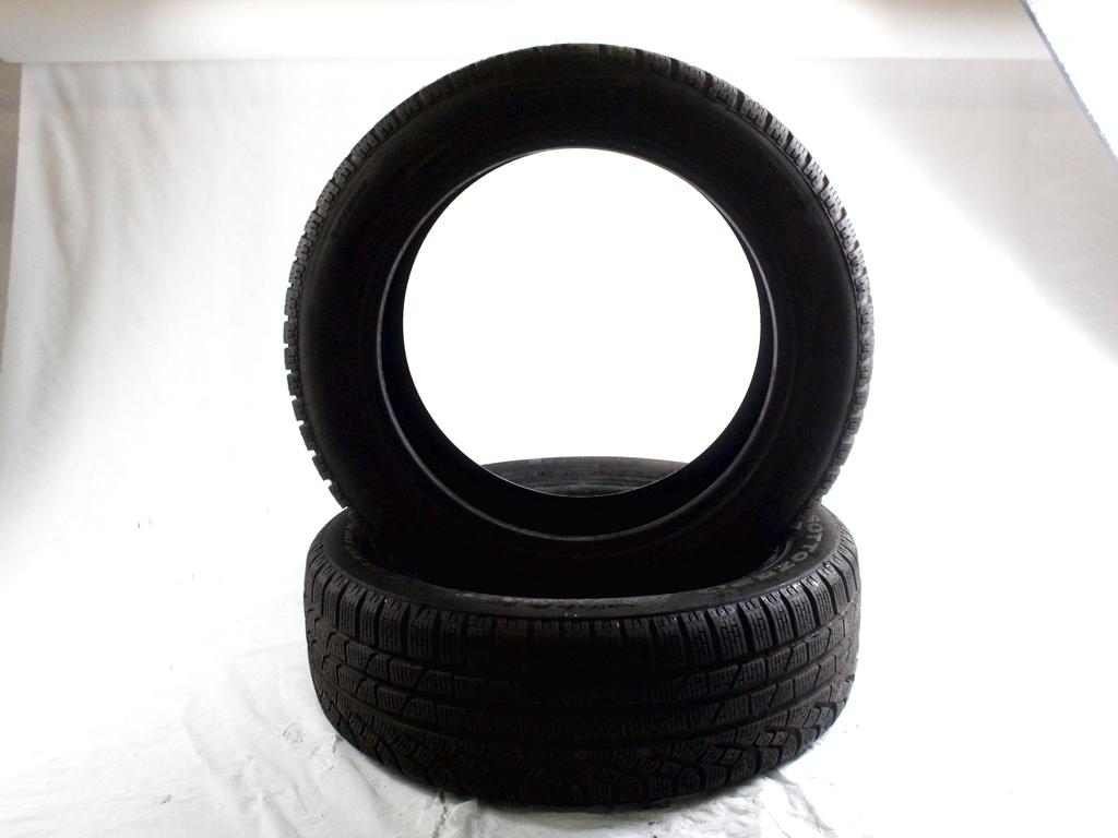 215/55 R17 98H PIRELLI SOTTOZERO 7,92 MM A4422 PNEUMATICI INVERNALI (QUANTITÀ 2 GOMME)