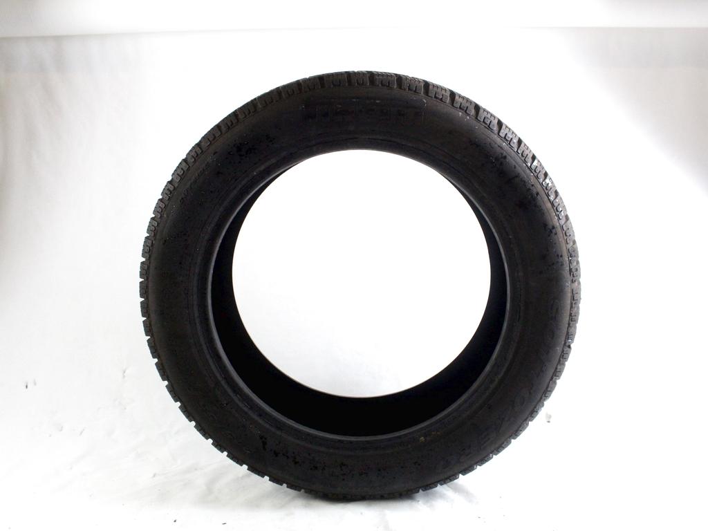 215/55 R17 98H PIRELLI SOTTOZERO 7,92 MM A4422 PNEUMATICI INVERNALI (QUANTITÀ 2 GOMME)