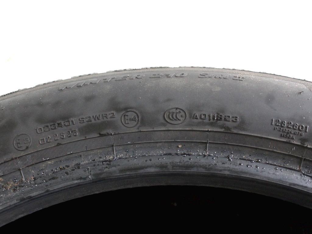 215/55 R17 98H PIRELLI SOTTOZERO 7,92 MM A4422 PNEUMATICI INVERNALI (QUANTITÀ 2 GOMME)