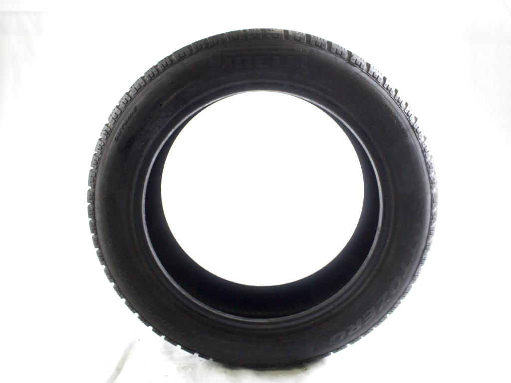 215/55 R17 98H PIRELLI SOTTOZERO 6,86 MM A4422 PNEUMATICI INVERNALI (QUANTITÀ 1 GOMMA)