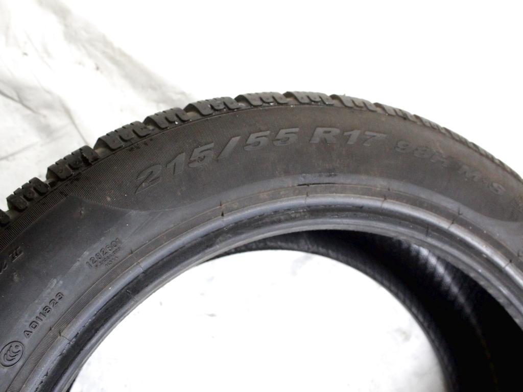 215/55 R17 98H PIRELLI SOTTOZERO 6,86 MM A4422 PNEUMATICI INVERNALI (QUANTITÀ 1 GOMMA)