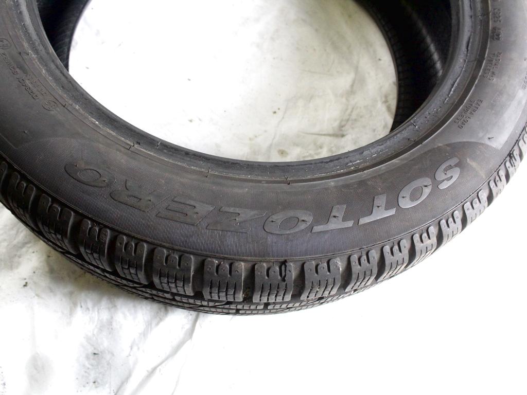 215/55 R17 98H PIRELLI SOTTOZERO 6,86 MM A4422 PNEUMATICI INVERNALI (QUANTITÀ 1 GOMMA)