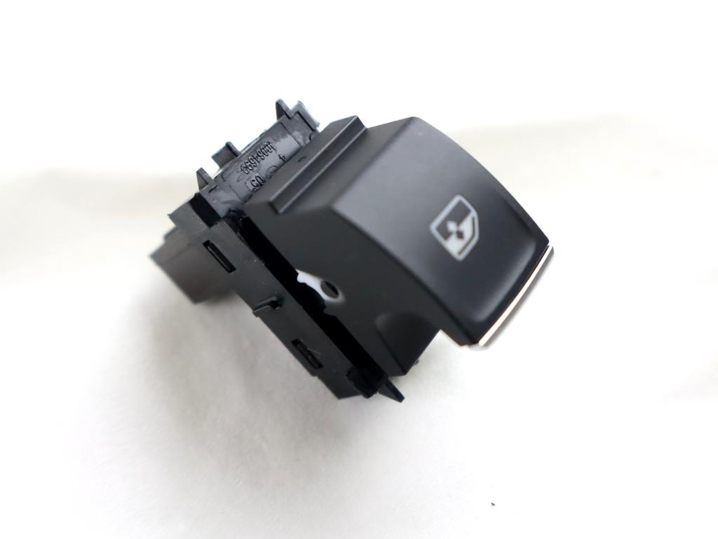 5G0959855L COMANDO INTERRUTTORE ALZA-VETRO ALZA-CRISTALLO PORTA VOLKSWAGEN T-ROC 1.0 B 81KW 6M 5P (2023) RICAMBIO USATO