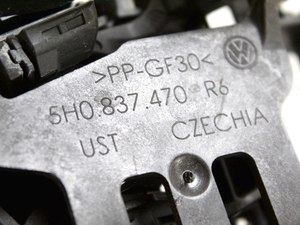 5H0837206F MANIGLIA ESTERNA PORTA ANTERIORE DESTRA VOLKSWAGEN GOLF 8 GTD 2.0 D 147KW 5P (2023) RICAMBIO USATO