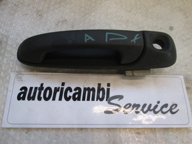 ZUNANJA KLJUKA SPREDNJA DESNA VRATA OEM N. 55360332AE ORIGINAL REZERVNI DEL JEEP CHEROKEE MK3 R KJ (2005 - 2008) DIESEL LETNIK 2006