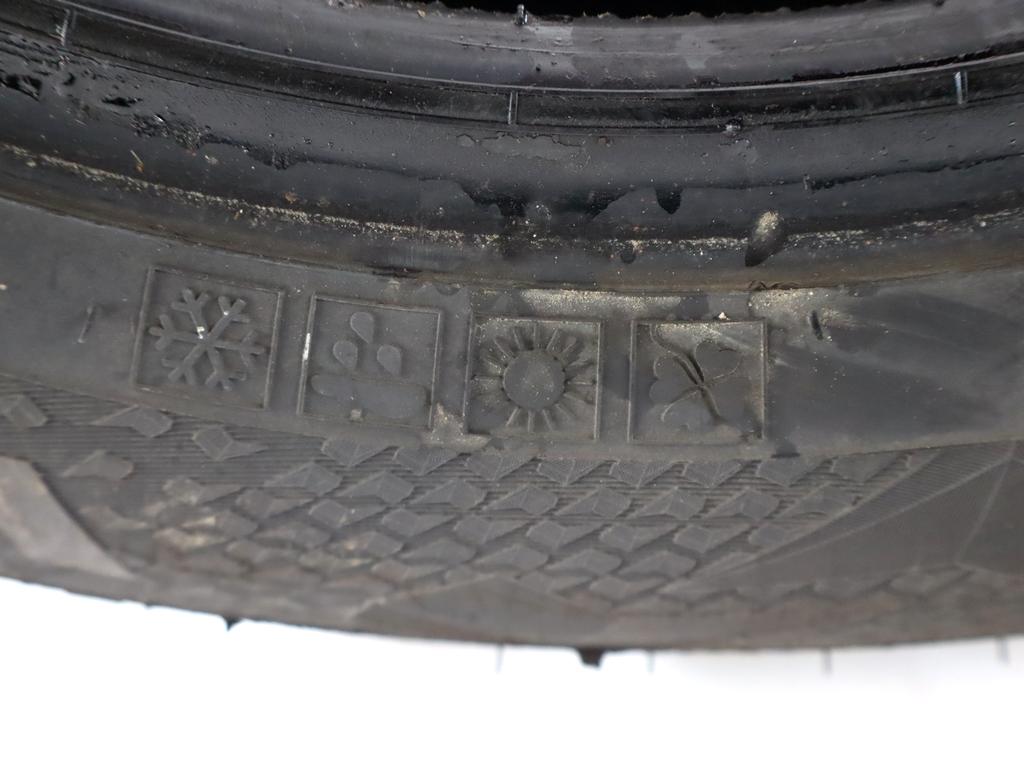 165/70 R14 81 T VREDESTEIN QUATRAC 5 8,34MM A4723 PNEUMATICI QUATTRO STAGIONI M+S (QUANTITA' 1 GOMMA) 