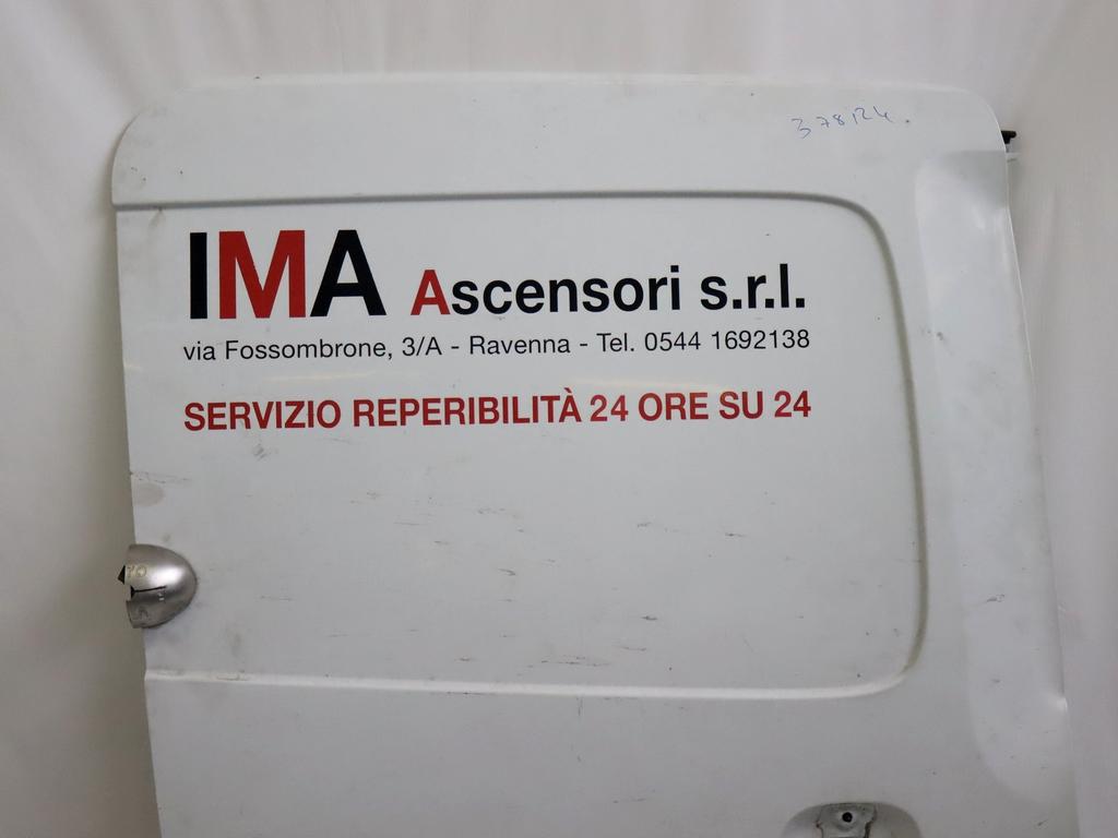 821004257R PORTA POSTERIORE DESTRA SCORREVOLE DACIA DOKKER 1.5 D 66KW 5M 5P (2013) RICAMBIO USATO