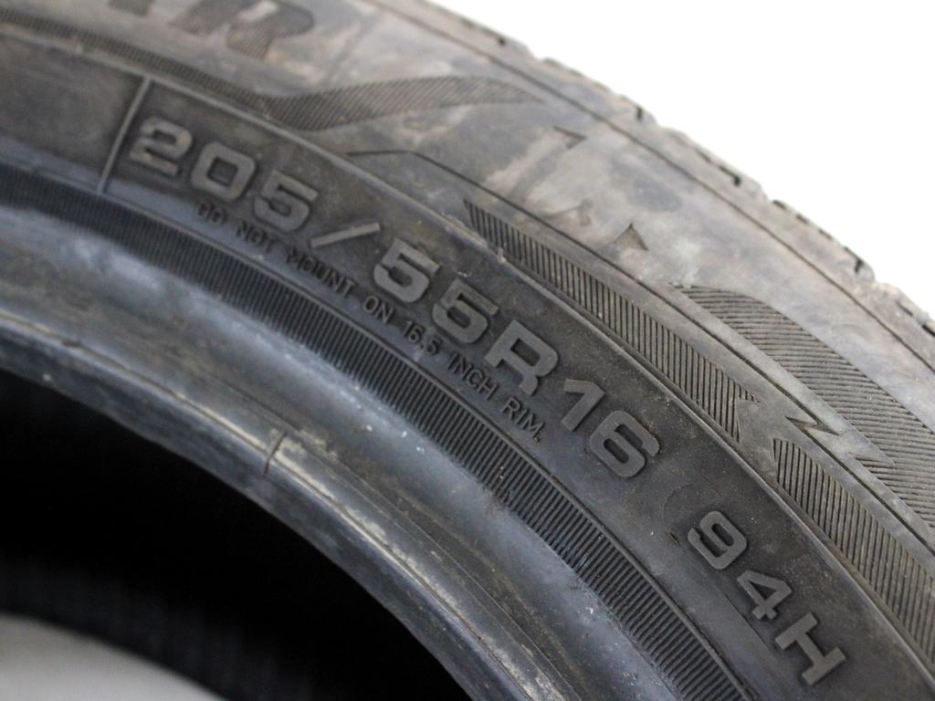 205/55 R16 91H GOODYEAR ULTRAGRIP PERFORMANCE 3 5,75 MM A2624 PNEUMATICI INVERNALI M+S (QUANTITA' 1 GOMME)