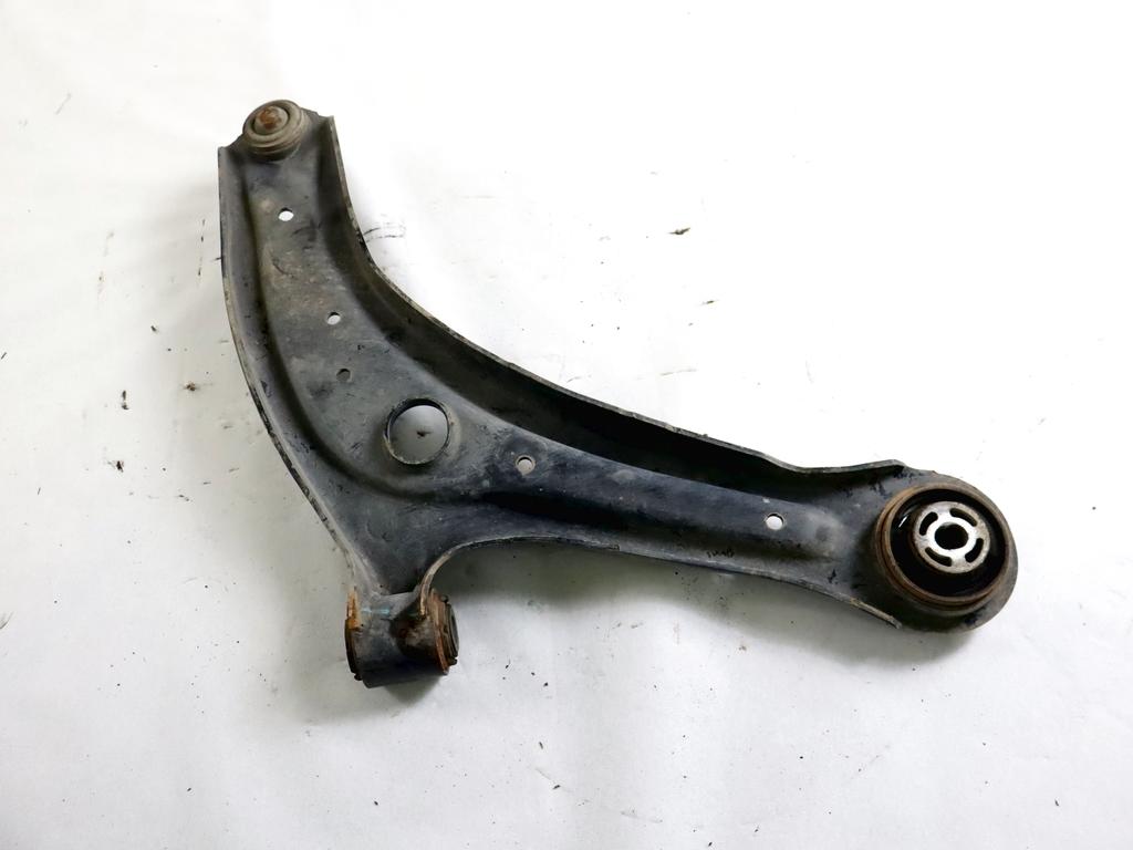 2337412 BRACCIO OSCILLANTE ANTERIORE SINISTRO FORD FIESTA 1.5 D 63KW 6M 5P (2018) RICAMBIO USATO