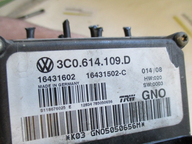 ABS AGREGAT S PUMPO OEM N. 3C0614109D ORIGINAL REZERVNI DEL VOLKSWAGEN PASSAT B6 3C2 3C5 BER/SW (2005 - 09/2010)  DIESEL LETNIK 2008