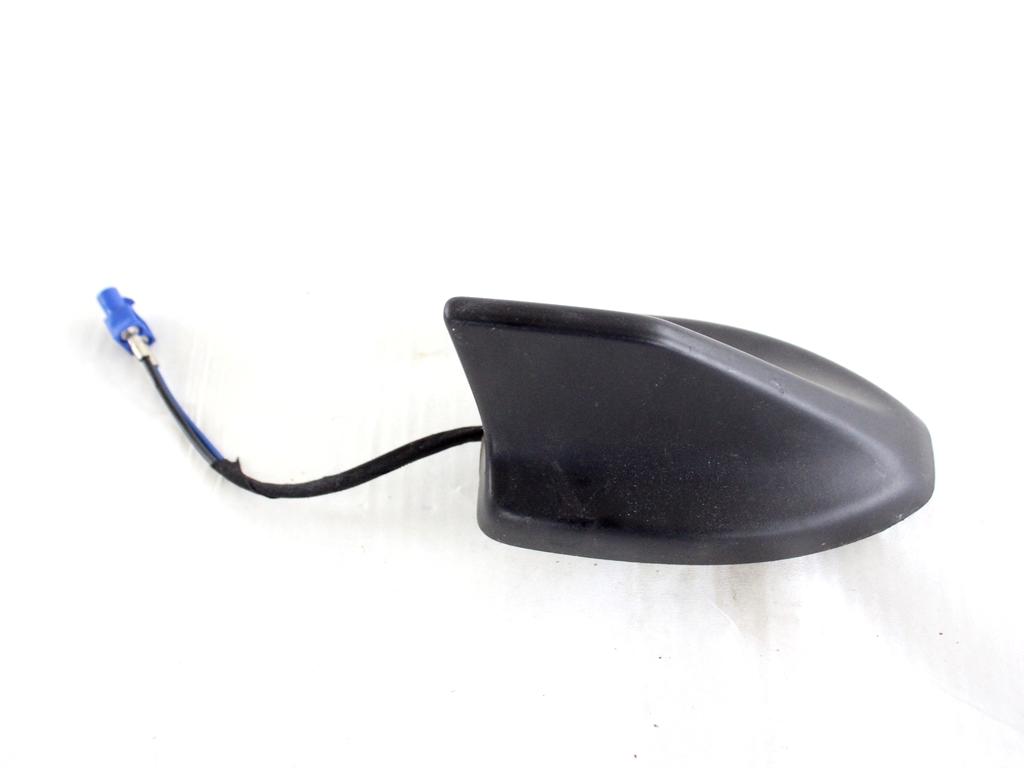 GJ5T-19K351-AB PINNA ANTENNA TETTO SISTEMA DI NAVIGAZIONE SATELLITARE FORD FOCUS SW ACTIVE 1.5 D 88KW 6M 5P (2019) RICAMBIO USATO