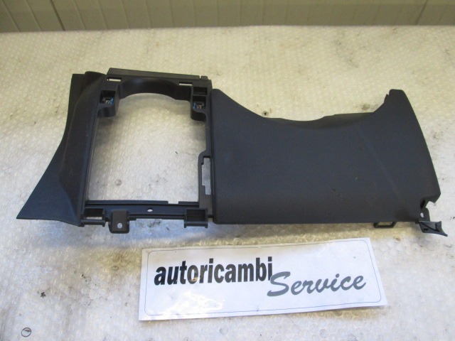 MONTA?NI DELI /  ARMATURNE PLOSCE SPODNJI OEM N. 460029937 ORIGINAL REZERVNI DEL OPEL CORSA D S07 (2006 - 2011) BENZINA LETNIK 2009