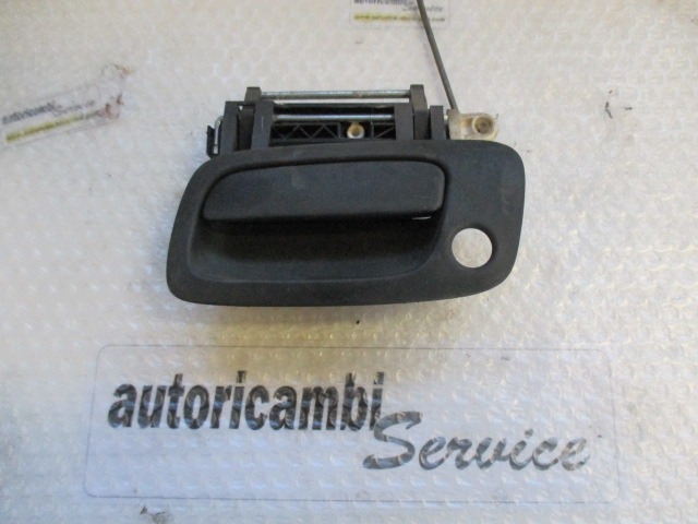 ZUNANJA KLJUKA SPREDNJA LEVA VRATA OEM N. 24443942 ORIGINAL REZERVNI DEL OPEL ZAFIRA A T98 (1999 - 2005) DIESEL LETNIK 2001