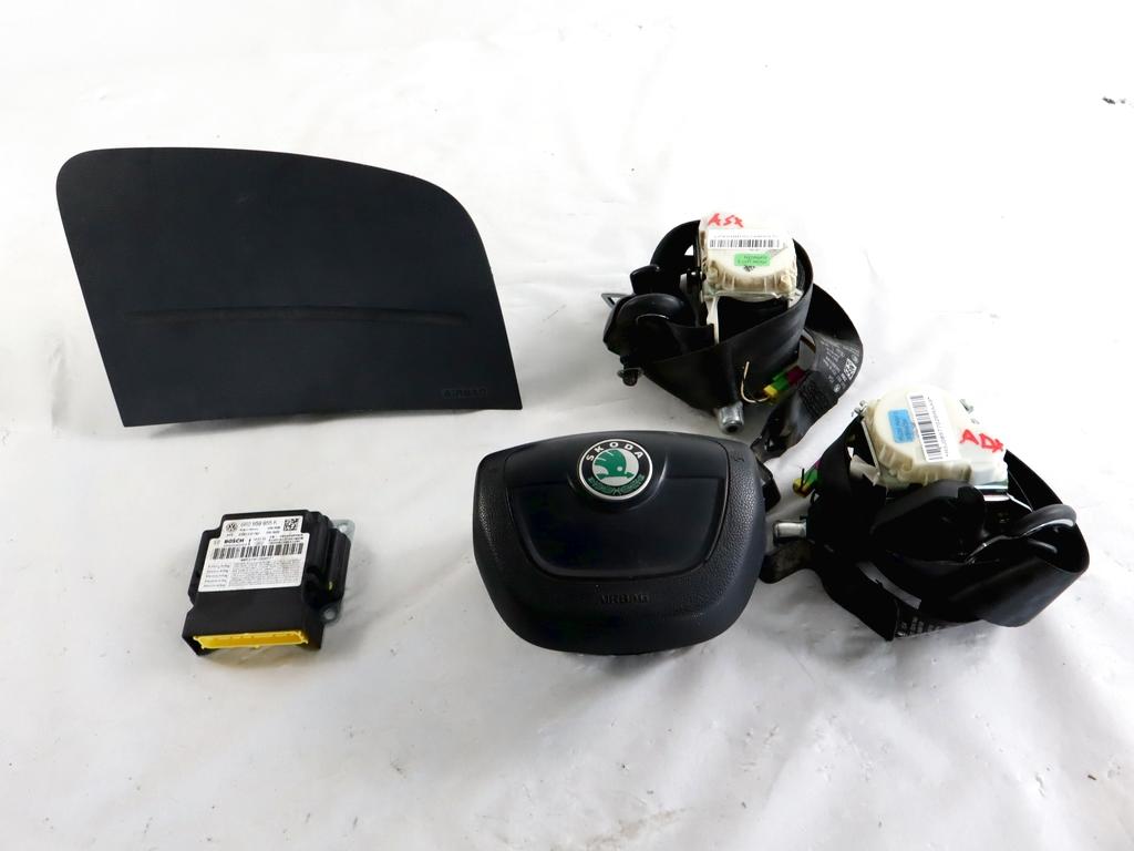 6R0959655K KIT AIRBAG SKODA ROOMSTER 1.6 D 66KW 5M 5P (2012) RICAMBIO USATO CON CENTRALINA AIRBAG, AIRBAG VOLANTE, AIRBAG PASSEGGERO, PRETENSIONATORI CINTURE DI SICUREZZA 5J1880202 5J0880201 5J0857701B 5J0857702B