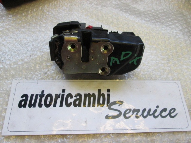 CENTRALNI ZAKLEP SPREDNJIH VRAT  OEM N. 55136346AC ORIGINAL REZERVNI DEL JEEP GRAND CHEROKEE WJ WG MK2 (1999 - 04/2005) DIESEL LETNIK 2000