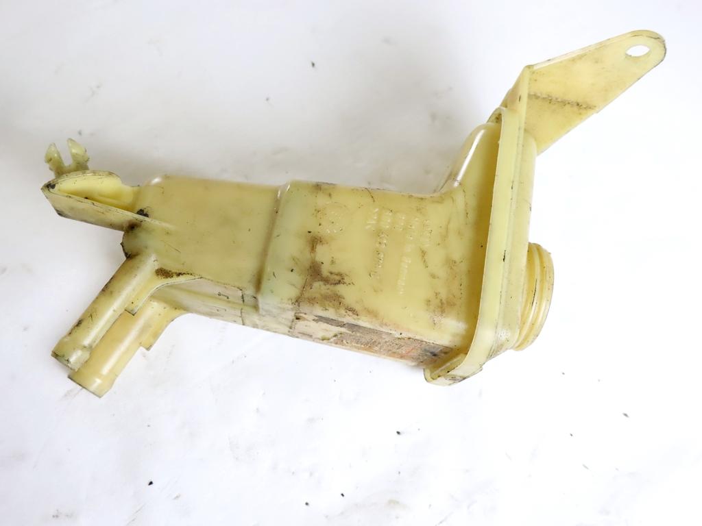 REZERVOAR CRPALKA  SERVO VOLAN OEM N. 8D0422371K  ORIGINAL REZERVNI DEL AUDI A4 B5 BER/SW (1994 - 12/2000) BENZINA LETNIK 1996