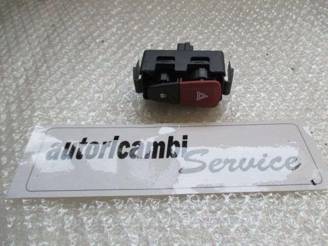 STIKALO VARNOSTNIH ZMIGAVCEV  OEM N.  ORIGINAL REZERVNI DEL RENAULT MEGANE MK3 BZ0/1 B3 DZ0/1 KZ0/1 BER/SPORTOUR/ESTATE (2009 - 2015) DIESEL LETNIK 2010