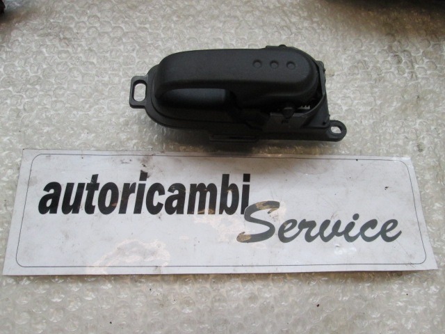 NOTRANJA KLJUKA  OEM N. 80670AX603 ORIGINAL REZERVNI DEL NISSAN MICRA K12 K12E MK3 (2002 - 2010) BENZINA LETNIK 2006