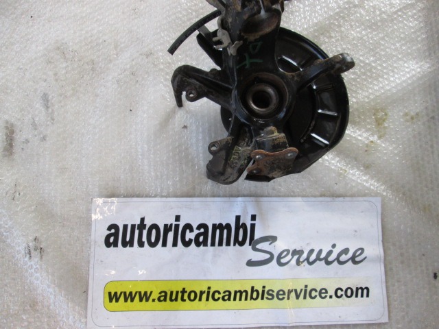 VRTLJIVI LEZAJ DESNO / PESTO KOLESA Z LEZAJEM SPREDAJ OEM N. 6R0615312A ORIGINAL REZERVNI DEL SEAT IBIZA 6L1 MK3 R (02/2006 - 2008) BENZINA LETNIK 2007