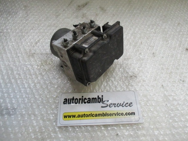 ABS AGREGAT S PUMPO OEM N. 265231579 ORIGINAL REZERVNI DEL TOYOTA AYGO B1 (2005 - 2009) BENZINA LETNIK 2007