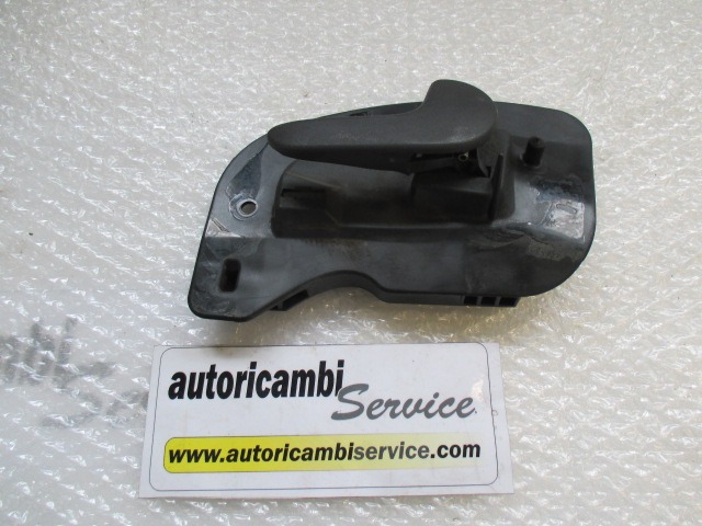 NOTRANJA KLJUKA  OEM N. 66202 ORIGINAL REZERVNI DEL OPEL CORSA C X01 R (2004 - 10/2006) DIESEL LETNIK 2003