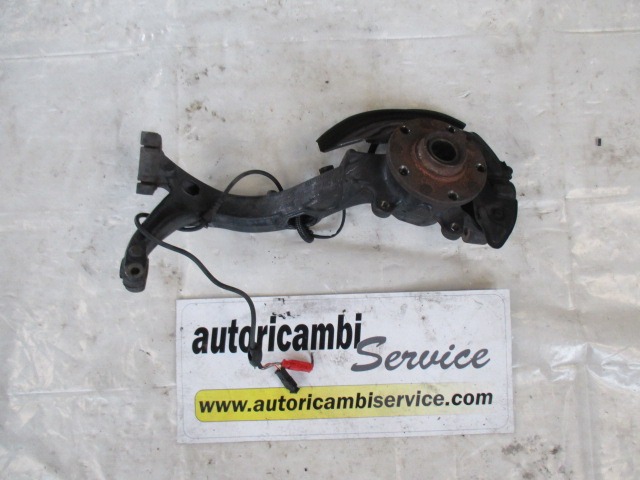 VRTLJIVI LEZAJ DESNO / PESTO KOLESA Z LEZAJEM SPREDAJ OEM N. 4A0407615G ORIGINAL REZERVNI DEL AUDI A6 C5 R 4B5 4B2 BER/SW/ALLROAD (2001 - 2004)DIESEL LETNIK 2004