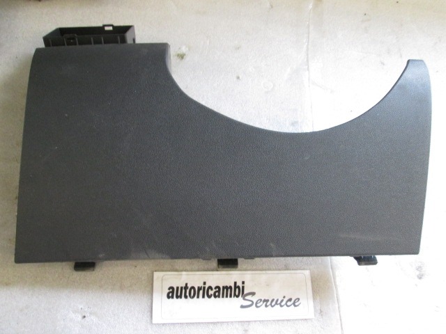 MONTA?NI DELI /  ARMATURNE PLOSCE SPODNJI OEM N. 13239803 ORIGINAL REZERVNI DEL OPEL ASTRA H A04 L48 L08 L35 L67 R 5P/3P/SW (2007 - 2010) DIESEL LETNIK 2008