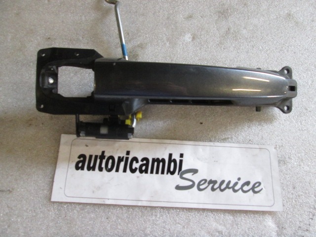 ZUNANJA KLJUKA SPREDNJA LEVA VRATA OEM N. 692020D020 ORIGINAL REZERVNI DEL TOYOTA AURIS E15 MK1 (2007 - 02/2010) DIESEL LETNIK 2007